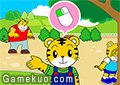 巧虎和爸爸在公園玩
